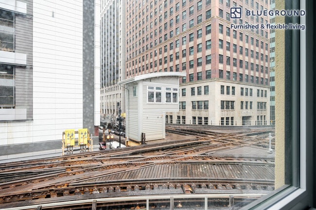 Photo - 188 N Wells St Unit FL3-ID1236