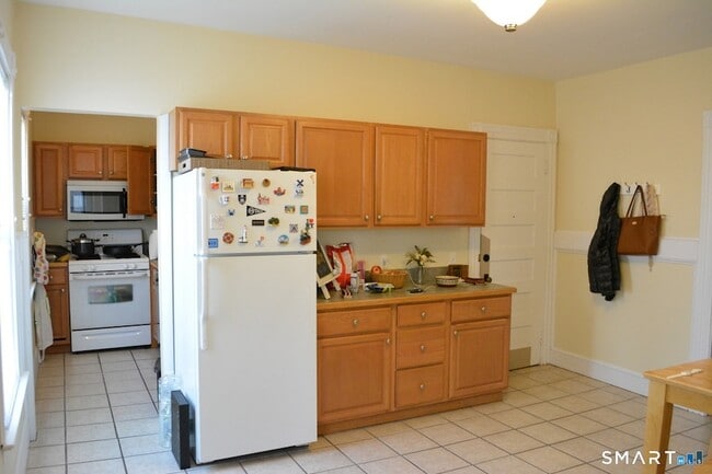 Photo - 90 Avon St Unit 1