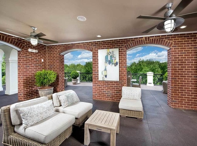 Photo - AMLI North Point