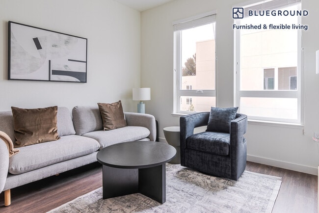 Building Photo - 100 Callan Ave Unit SI FL5-ID1941