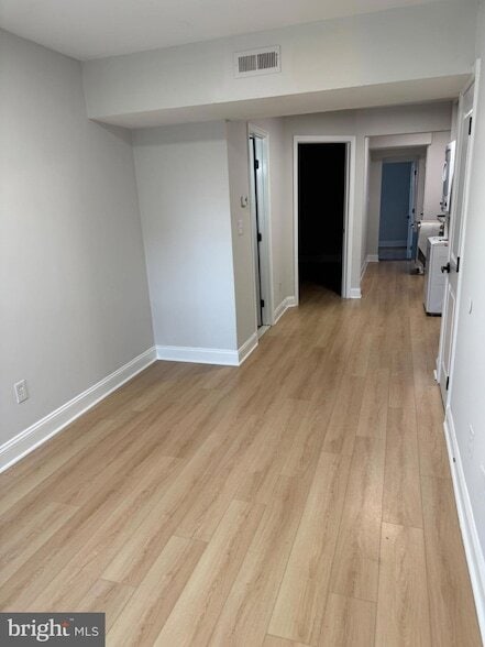 Photo - 1250 Queen St NE Unit 1