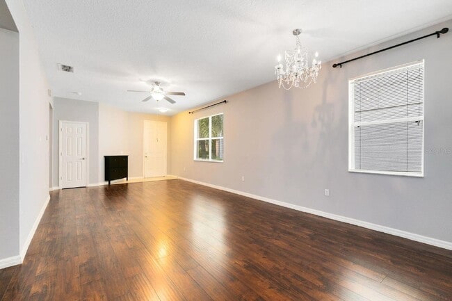 Photo - 12832 Oulton Cir