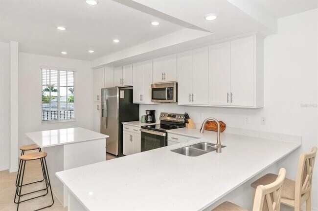 Photo - 12320 Wellen Golf St Unit 204