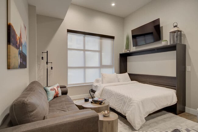 Photo - 110 W Beall St Unit FL1-ID1339963P