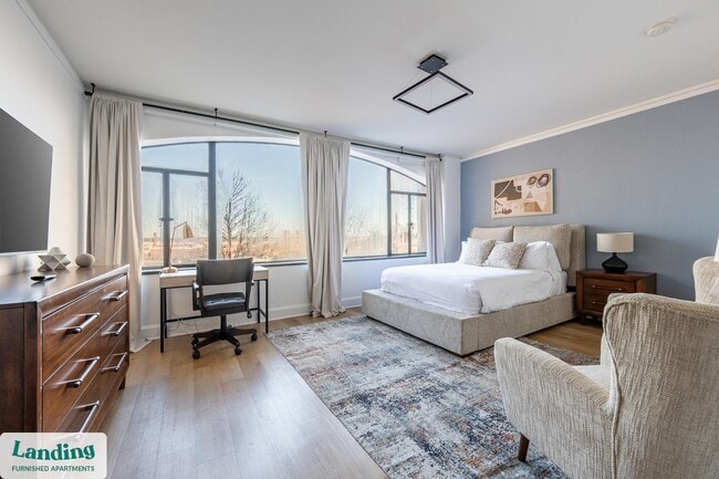 Building Photo - 933 McGee St Unit 1-201.1411115