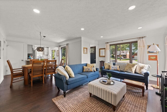 Photo - 6430 Olde York Rd Unit SI ID1496041P