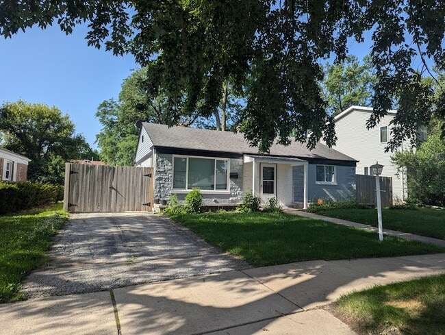 Photo - 2055 Magnolia Rd