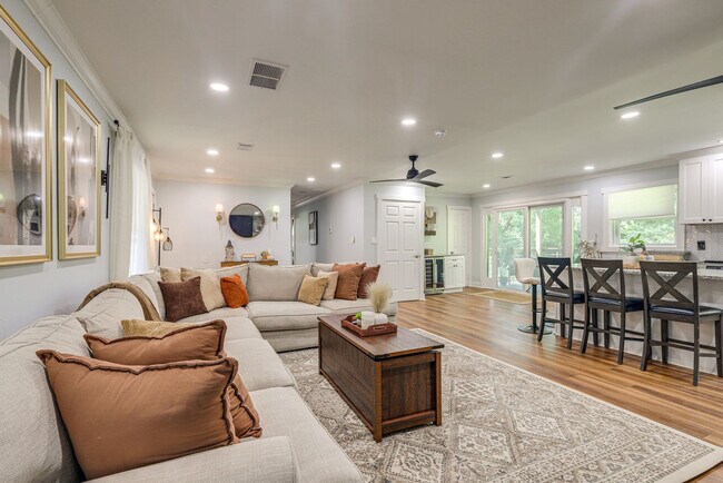 Photo - 1931 Shepherd Cir SW Unit SI ID1596250P
