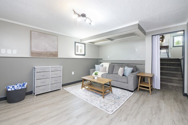 Photo - 8910 Cambridge Dr Unit ID1061028P