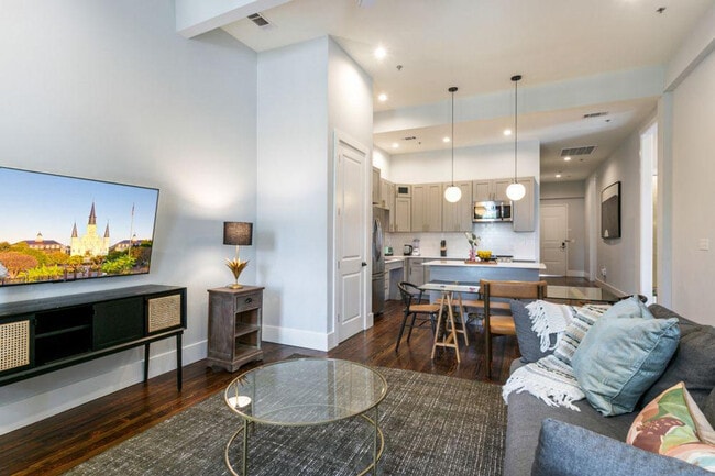 Photo - 1430 St Charles Ave Unit SI ID1266668P