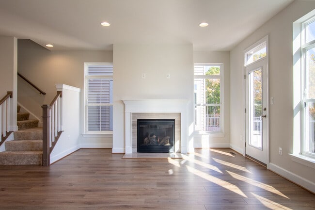 Building Photo - 5205 Ridgeview Retreat Dr Unit SI ID1516324P