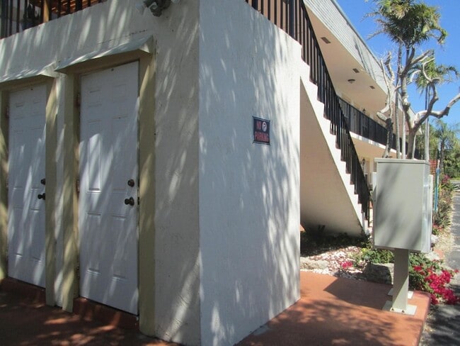 Photo - 405 N Cypress Dr Unit 0080