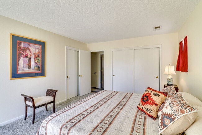 Photo - 3412 Ann Cir SE Unit SI ID1579703P