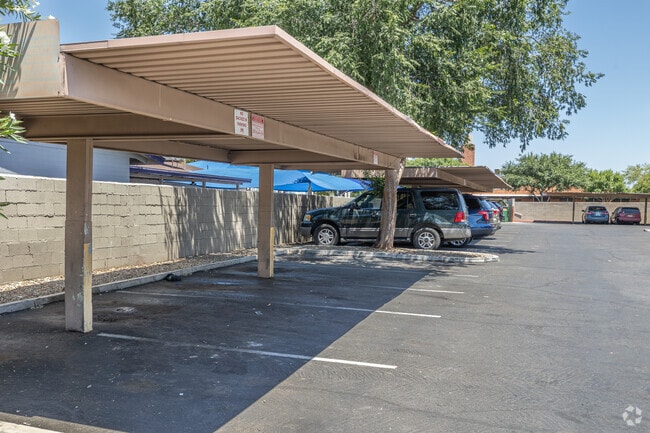 Covered Parking - Camelback Palms