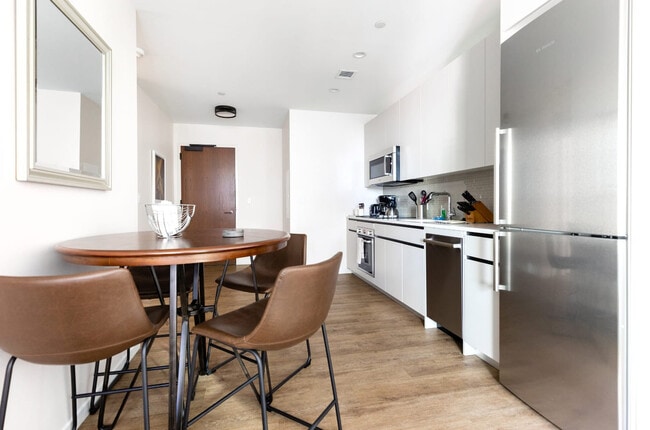 Photo - 131 Seaport Blvd Unit SI FL7-ID1050361P