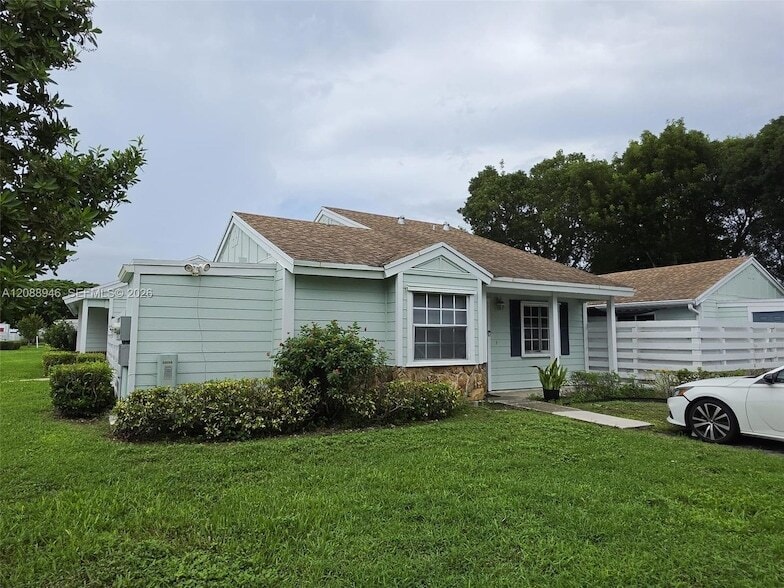 Photo - 13795 SW 147th Cir Ln