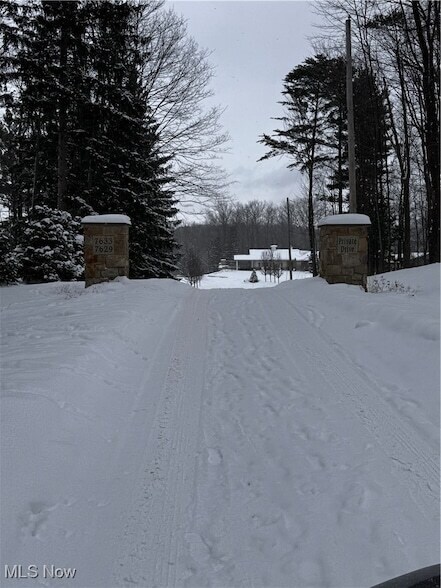 Photo - 7633 Hidden Valley Dr