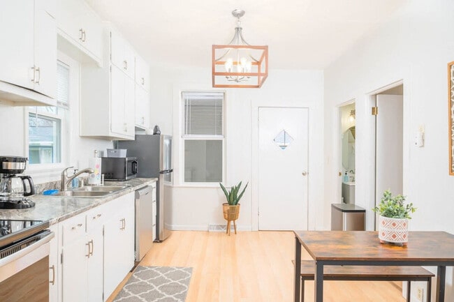 Photo - 405 Michigan St Unit ID1061622P