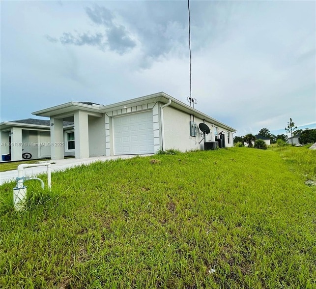 Photo - 1110 Augusta St E