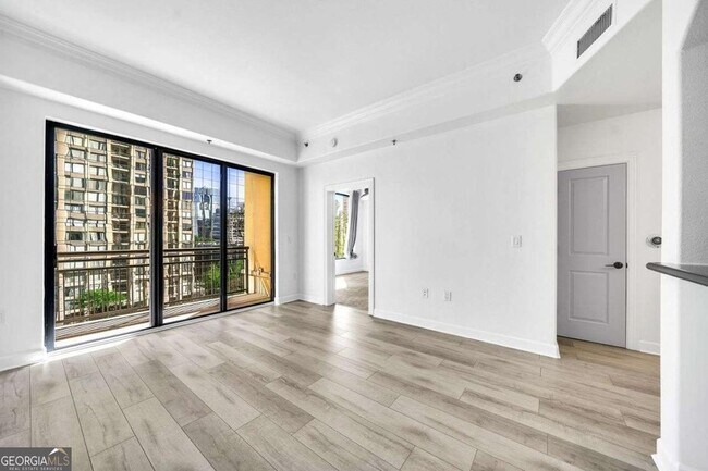 Photo - 3445 N Stratford Rd NE Unit 805