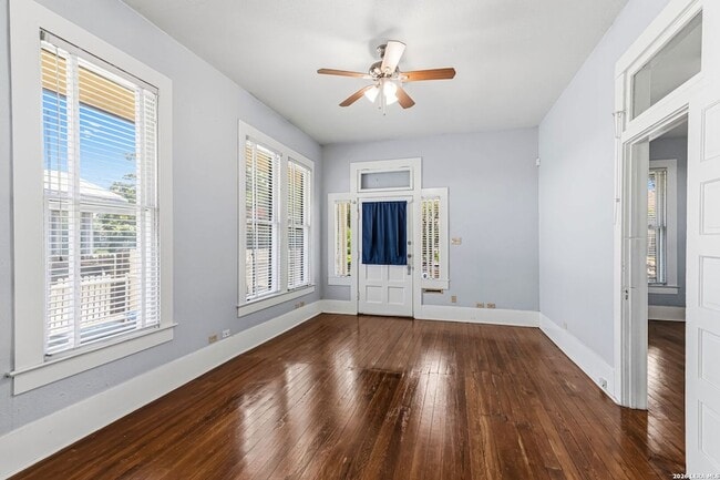 Photo - 631 Cedar St
