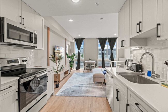 Building Photo - 626 N Delaware Ave Unit ID1055908P