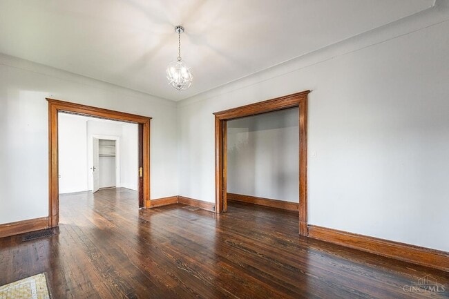 Photo - 2412 Fairview Ave