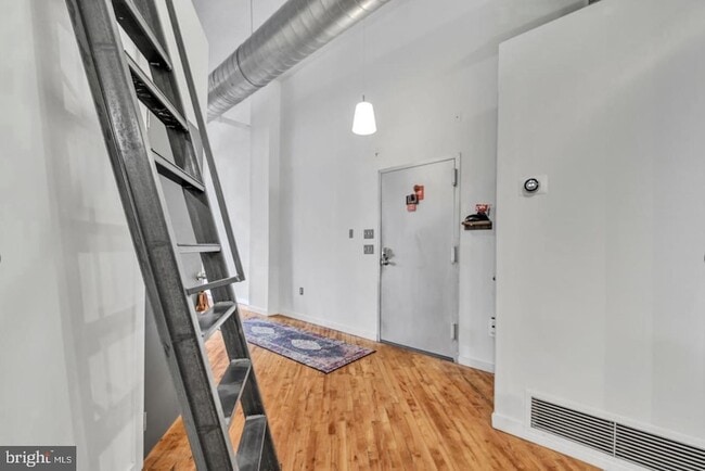 Photo - 428 N 13th Street Unit 3B