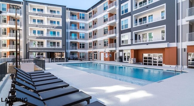 Building Photo - 750 Avondale Creek Dr. Unit 437