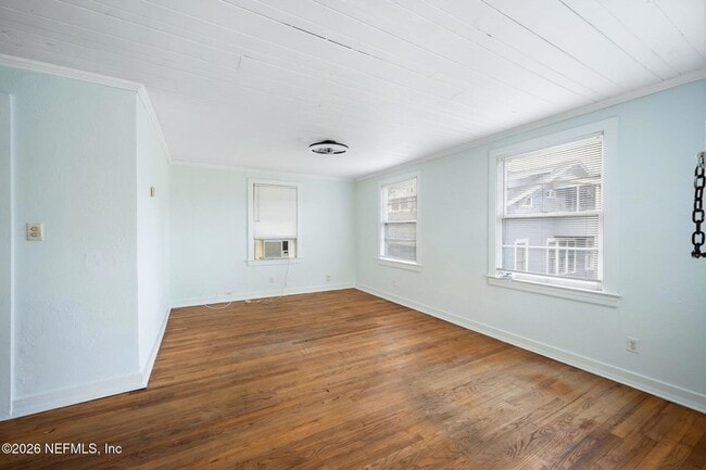 Photo - 1438 Dancy St