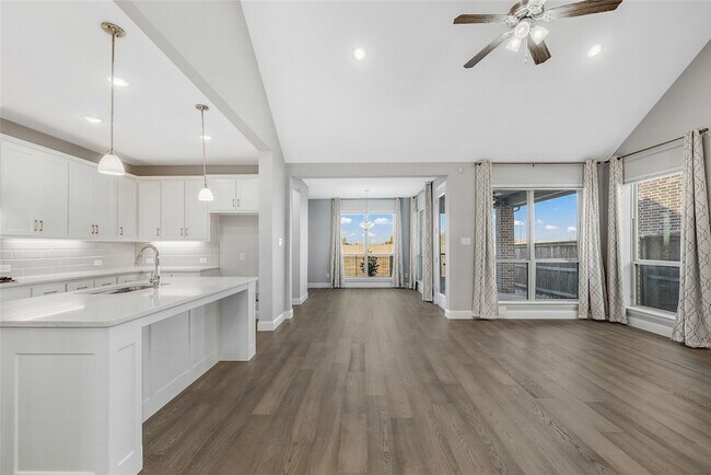 Photo - 3813 Brinkley Dr