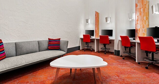 Photo - Hue on Greenhouse