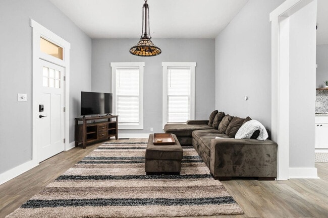 Building Photo - 848 Camp St Unit ID1303770P