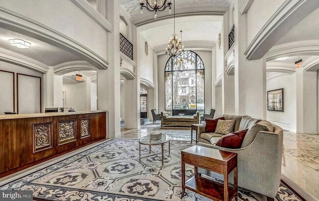 Photo - 1701 16th St NW Unit 410