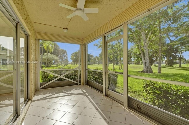 Building Photo - 8798 Holly Ct Unit 101