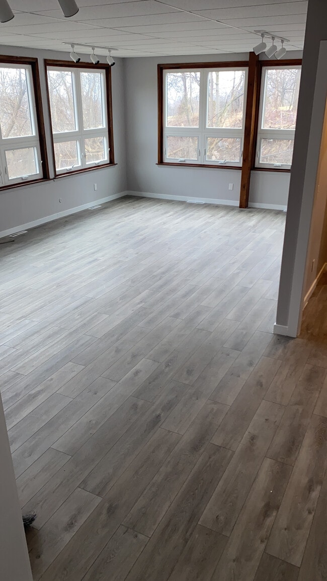 Chalet/House - Carriage House