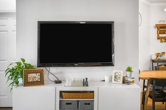 Building Photo - 904 Melted Candle Cove Unit ID1351743P