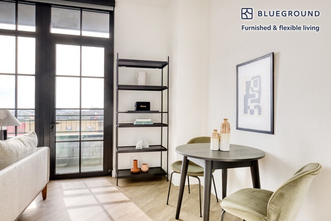 Photo - 550 Morse St NE Unit FL3-ID638