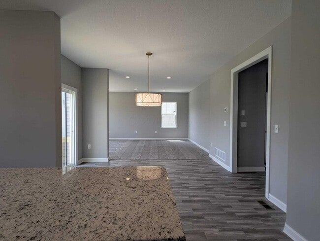 Photo - 7301 Aster Wy