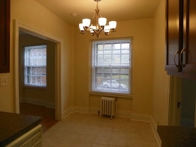 Photo - Lin-Nor Apartments