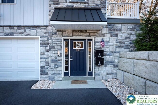 Photo - 803 Atlantic St Unit 2