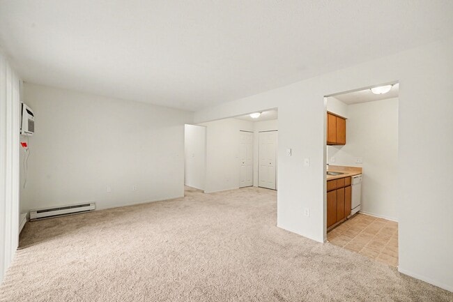 Photo - Eastgate Woods Apartments