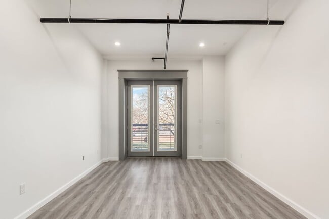 Photo - The Residences at 218 E Main St