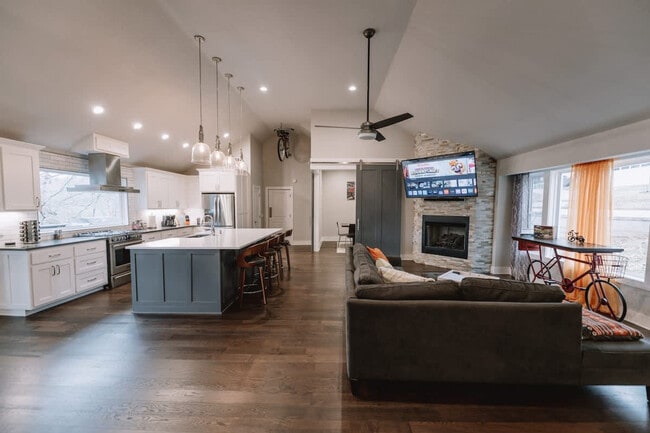 Photo - 2104 Almand Dr Unit ID1369204P