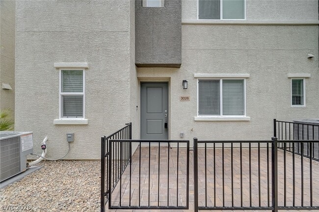 Photo - 3026 Baltic Grn St