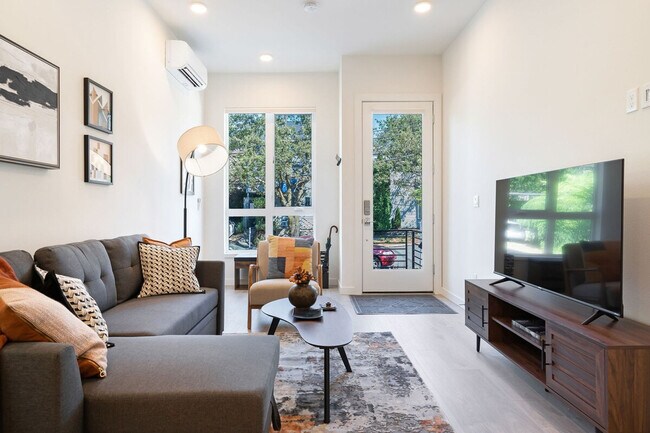 Photo - 1835 14th Ave Unit SI FL4-ID1036021P