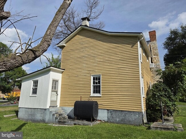 Photo - 5335 Germain St