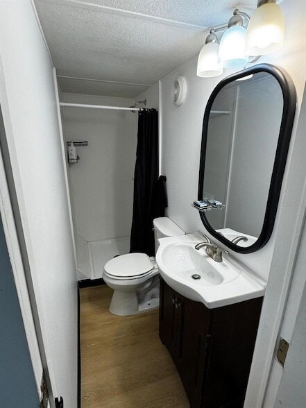 Photo - 15482 Mapletree Dr