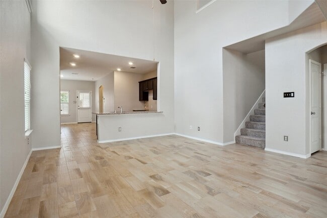 Photo - 5817 Fir Tree Ln