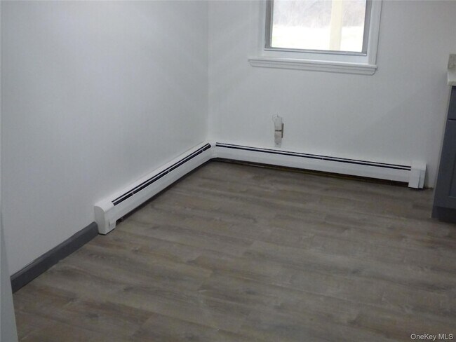 Photo - 2944 New York 17k Unit B Unit B